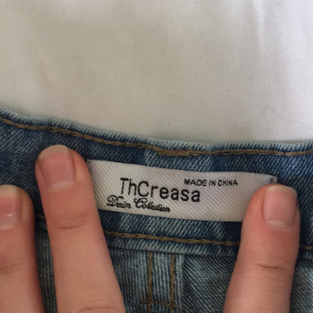 ThCreasa-Mom Jeans High Waisted Straight Leg Light Wash jeans size 30 - Picture 8 of 9